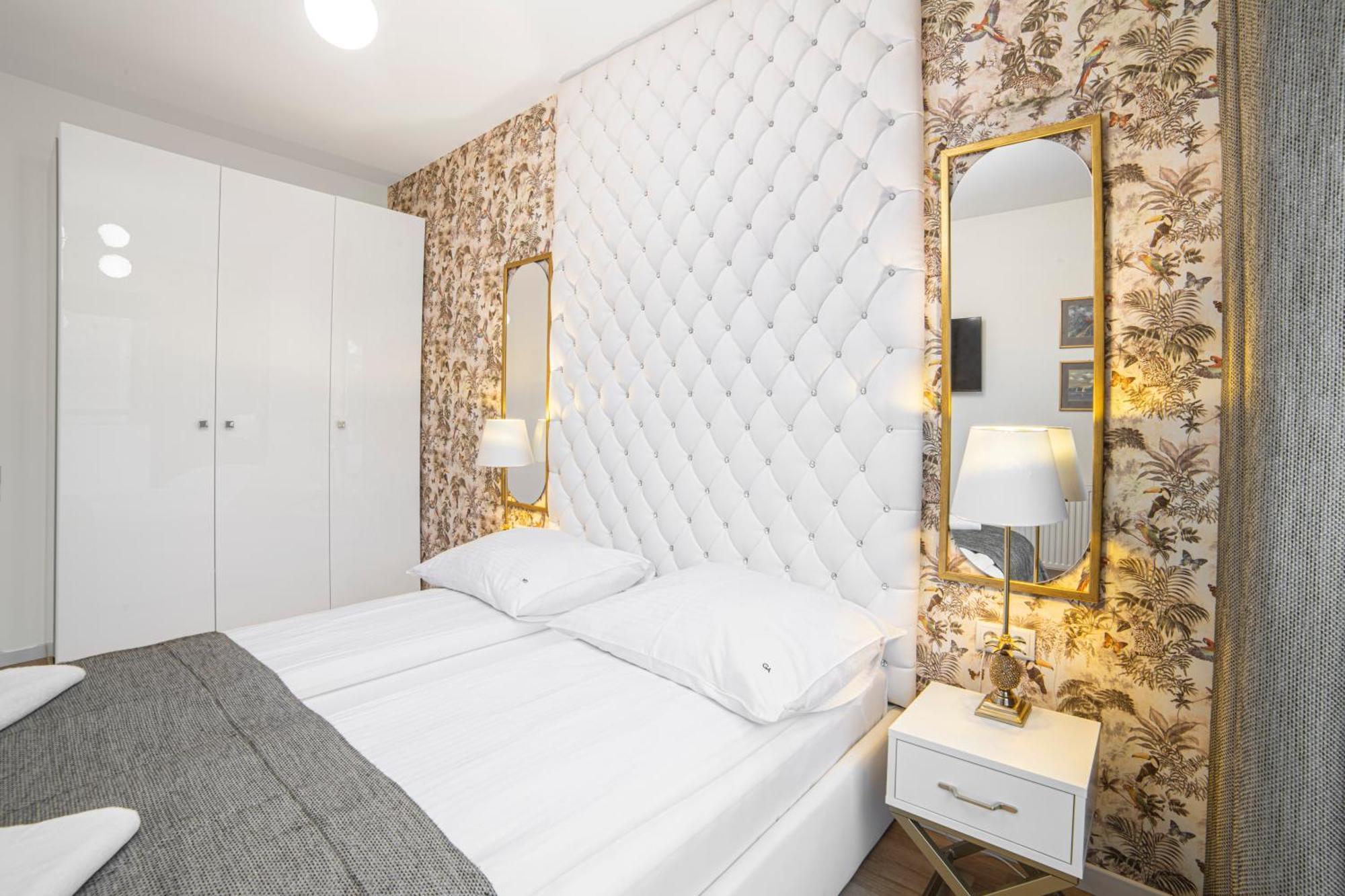 דירות גדנסק Apartament Amber Centrum Z Basenem מראה חיצוני תמונה