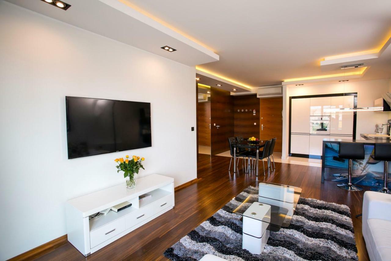 דירות גדנסק Apartament Amber Centrum Z Basenem מראה חיצוני תמונה